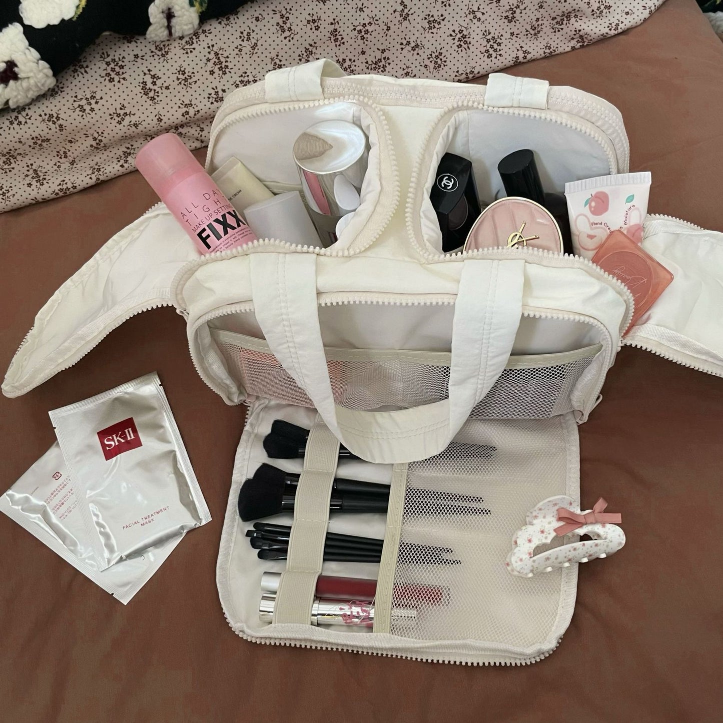 🎉Best seller🎁-2025 new portable multifunctional cosmetic bag!