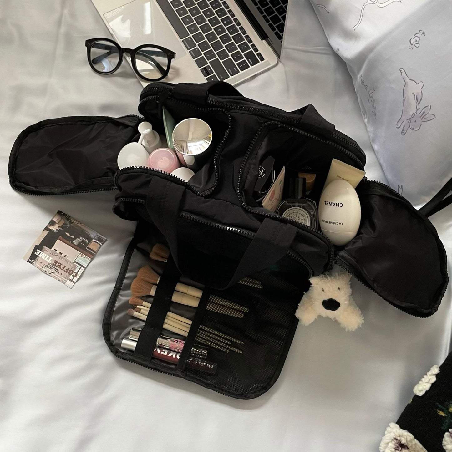 🎉Best seller🎁-2025 new portable multifunctional cosmetic bag!
